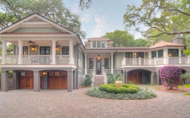 215 Glen Abbey