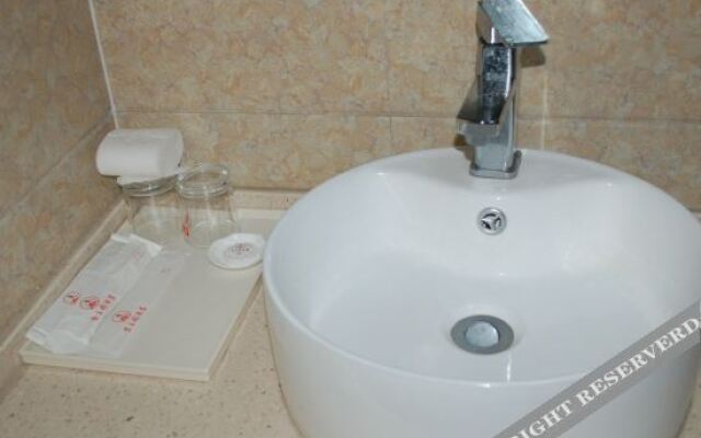 周口云主题酒店