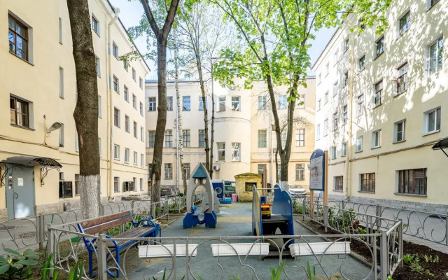 Sakvoyazh-Apartment on Shpalernaya Street