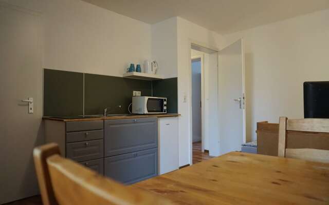 Mitte  24
