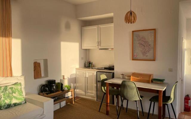 Alkyonis Sunset Suite