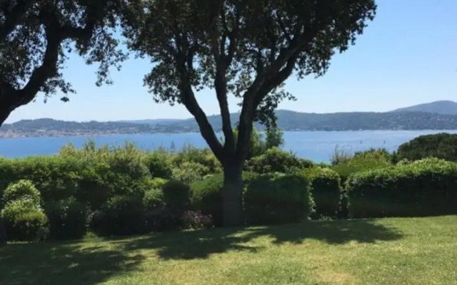 Sainte Maxime Vue féerique piscine chauffée