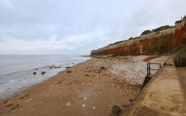 Harvey's Holiday House