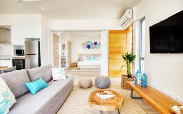 Pineapple Beach Villas