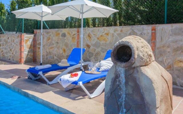 Casa Los Valles Alozaina by Ruralidays