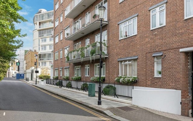 Cosy 1-bed Apartment Near Sloane Square in Chelsea