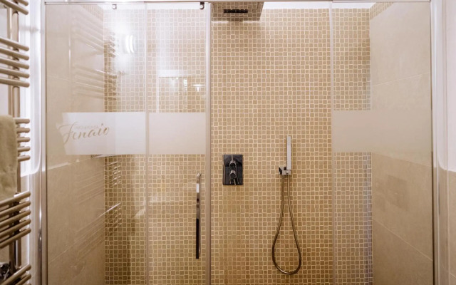 Faro di Punta Fenaio