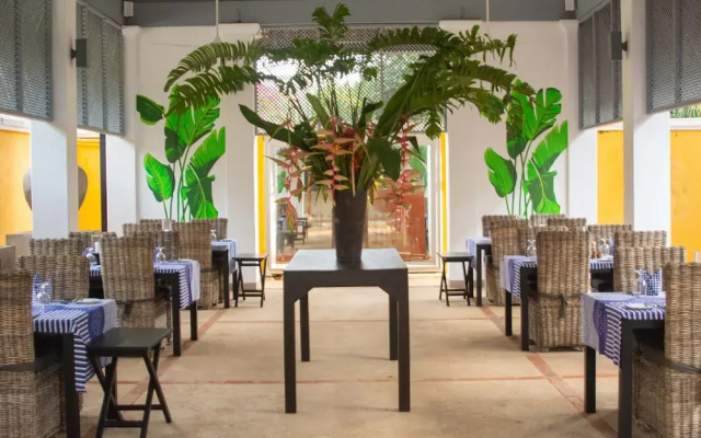 The Villa Bentota by KK Collection