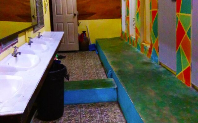 Babaji Hostel Aonang