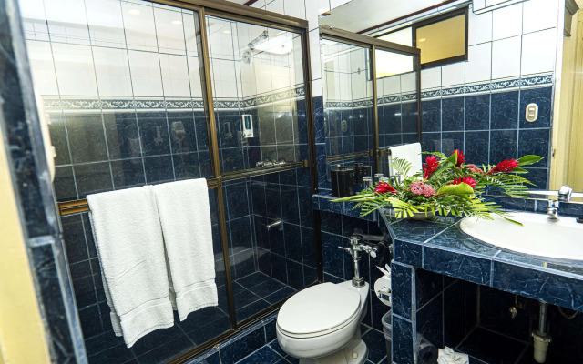 Best Western Hotel & Casino Kamuk