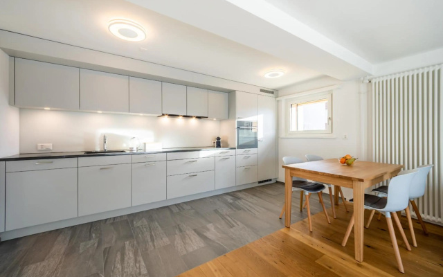 LAAX Homes - Casa Majo 5,5 – Kitchen – Flims