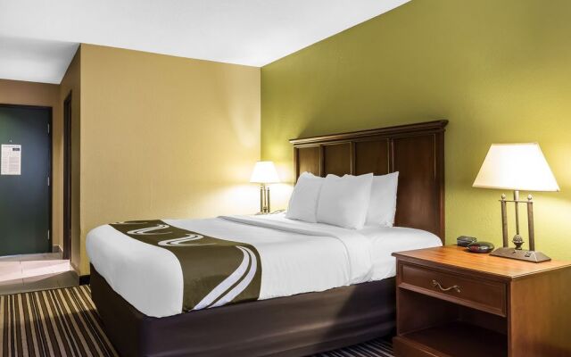 Quality Inn & Suites Columbia I-70