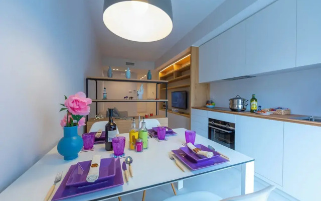 Mina Apartment 100m From Sea