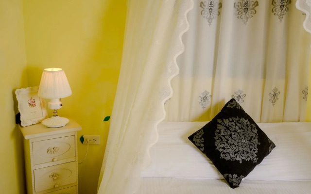 Rabbit house hotel