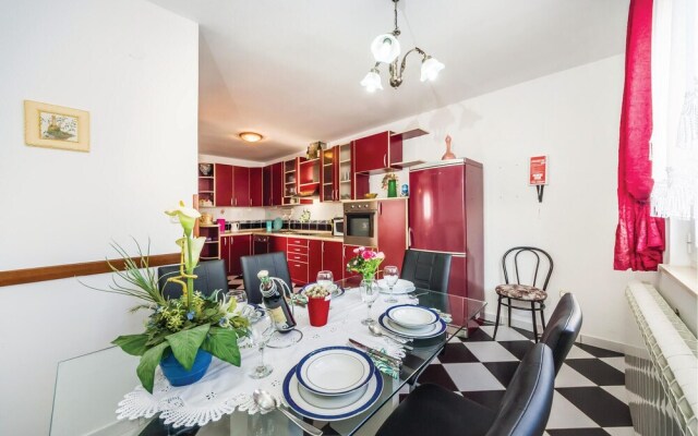 Nice Home in Maslenica With Wifi and 3 Bedrooms