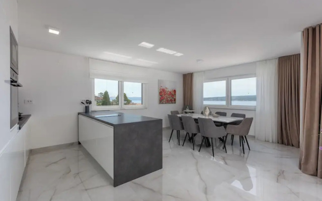 Pool Apartment Sunset With Sea View