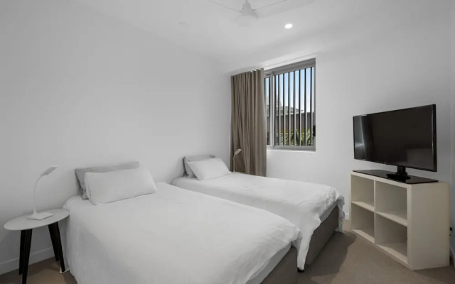 Bilinga Beachfront Luxury at Lana