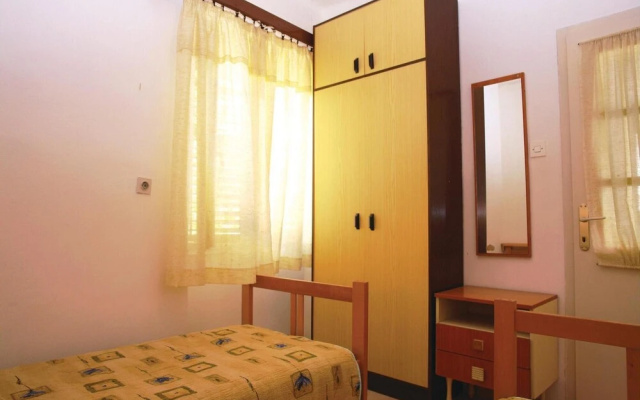 Awesome Home in Pula With Wifi and 2 Bedrooms