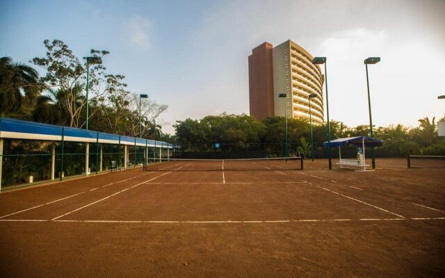 Azul Ixtapa Beach Resort and Convention Center - All Inclusive