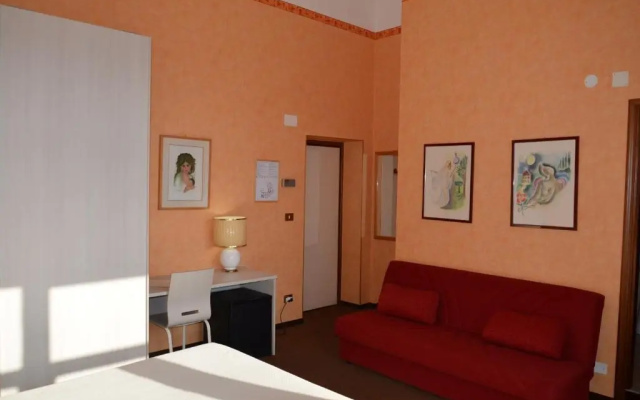 Hotel Corona