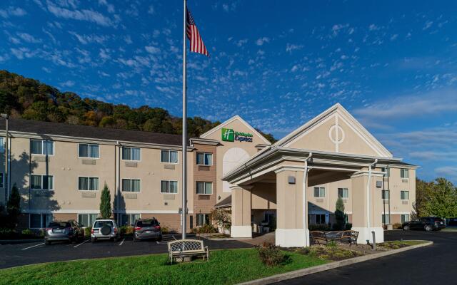 Holiday Inn Express Charleston-Kanawha City, an IHG Hotel