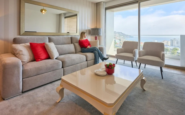 Panoramic Pearl by Madeira Sun Travel