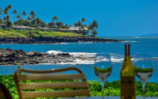 Napili Point A8 by RedAwning