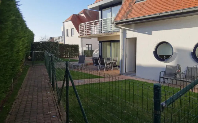 Apartment in Nieuwpoort With sea Views