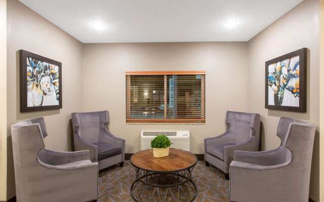 AmericInn by Wyndham Humboldt