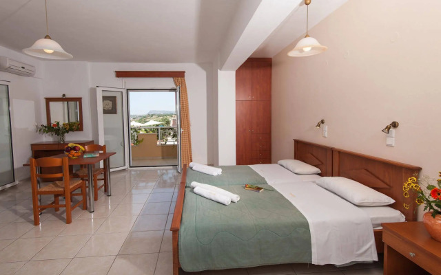 Sunrise Studios & Apartments