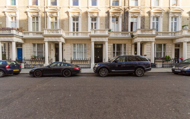 7 41 Luxurious 1 Bed Apt in Notting Hill