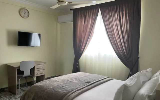 Exotic Palace Hotel