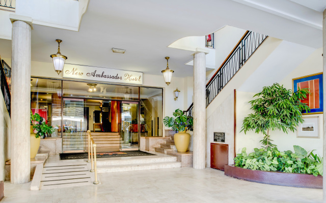 New Ambassador Hotel