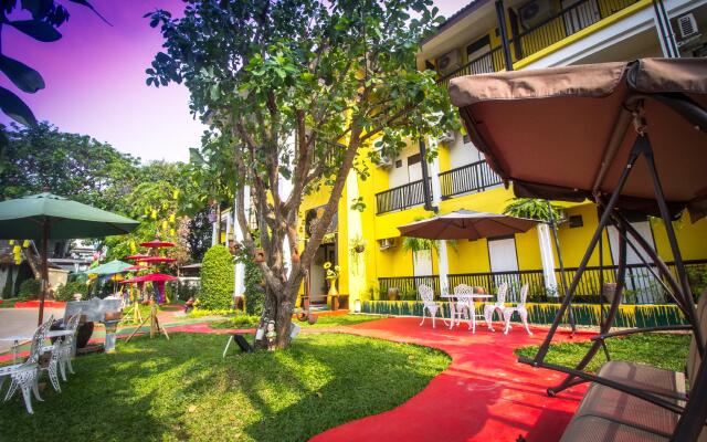 Fai Kham Boutique