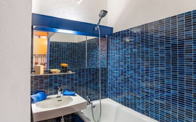 Les Jardins du Port 34082