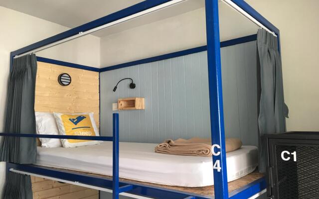 Sleep Terminal Hostel