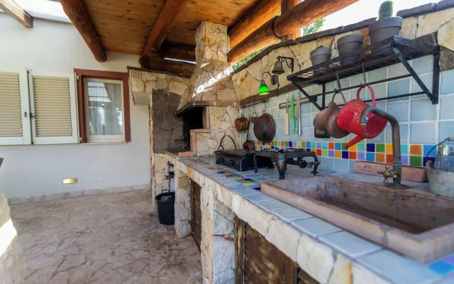 Villa Meris(36Km Away From Sassari)(No Front Desk Please Contact The Property 5 Days In Advance)