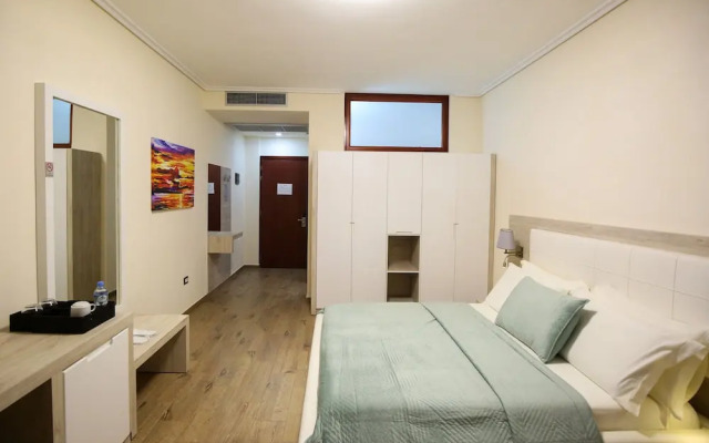 Hotel Rolex