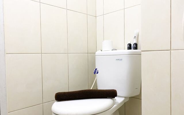 Great Deal Studio At Springlake Summarecon Bekasi Apartment