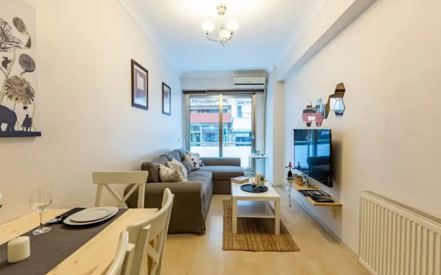 Cozy Flat Near Nisantasi and Trendy Attractions