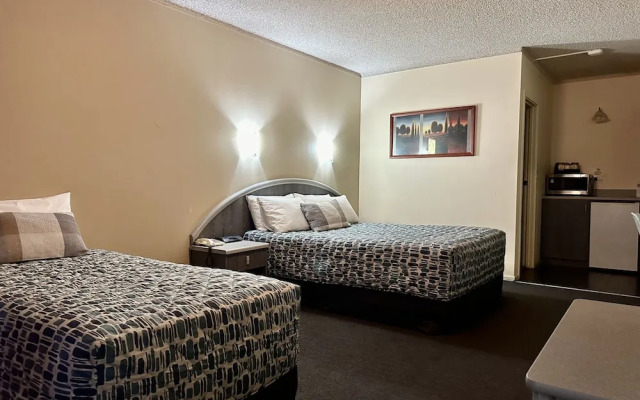 Westland Hotel Motel
