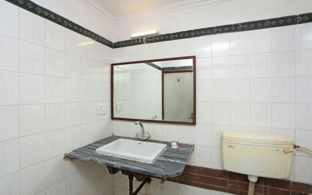 OYO 23240 Hotel Pramod Palace