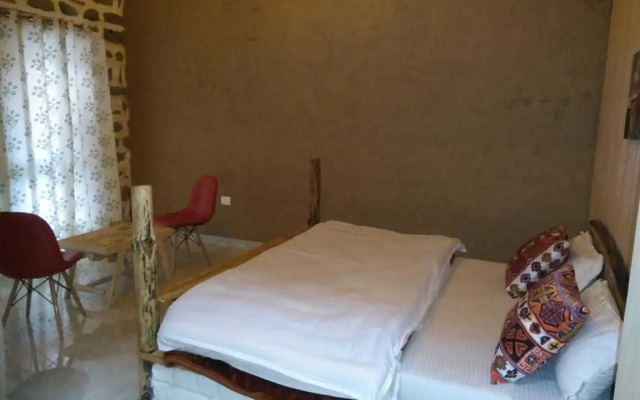 Offbeat Abodes - Tirthan Valley