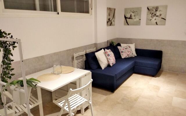 Studio in Málaga, with Wonderful City View And Wifi