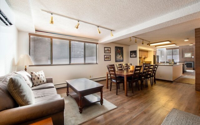 Park Avenue 3 Bedroom Condominiums