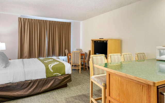 Quality Inn & Suites Canon City