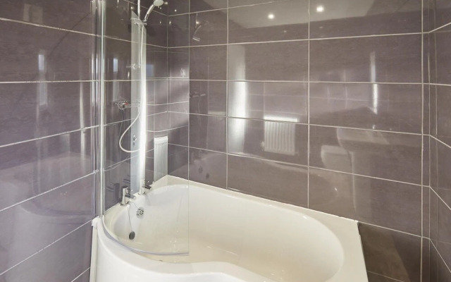 Host Stay Woods Yard