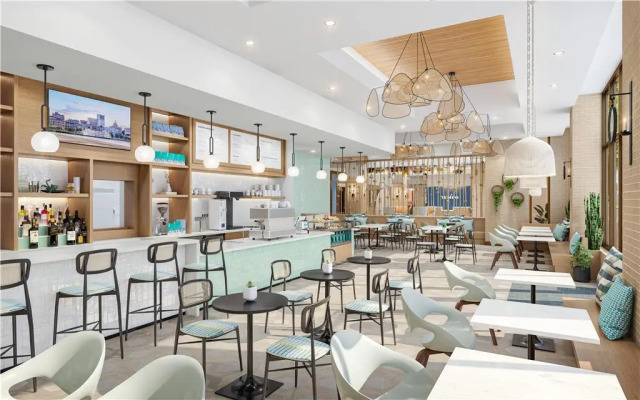 Tempo by Hilton Savannah Historic District