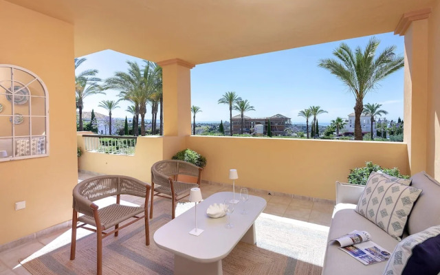 Exclusive 2BD Apartment Heated Pool Flamingos Golf