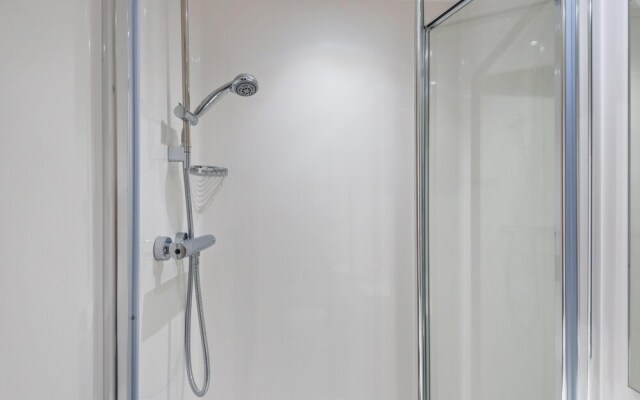 Fabulous Large City Centre 6BR Apartment -sleeps 6